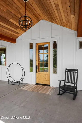 $1,198,000 | 3298 Coon Creek Road, Plummer, ID 83851