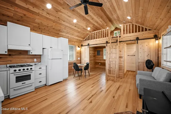 $1,198,000 | 3298 Coon Creek Road, Plummer, ID 83851