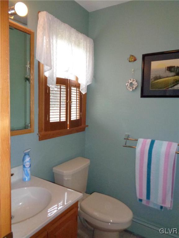 4127 Scheidys Road Whitehall, PA 18052 - Photo 21 of 37 Gallery Image 21