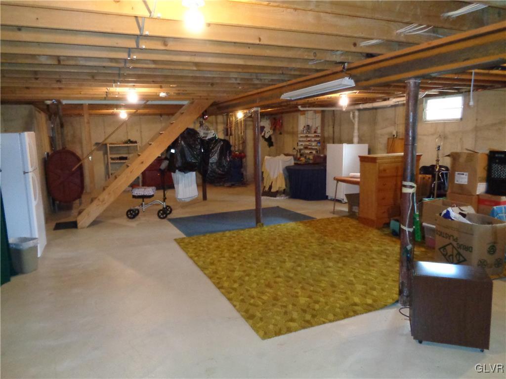 4127 Scheidys Road Whitehall, PA 18052 - Photo 24 of 37 Gallery Image 24