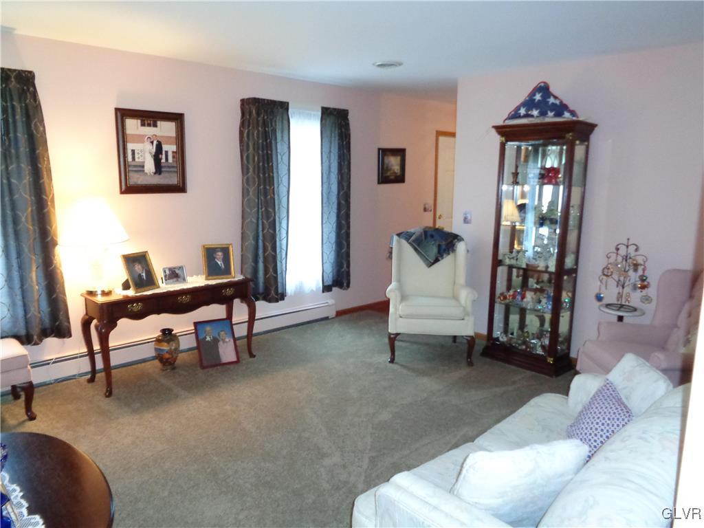 4127 Scheidys Road Whitehall, PA 18052 - Photo 5 of 37 Gallery Image 5