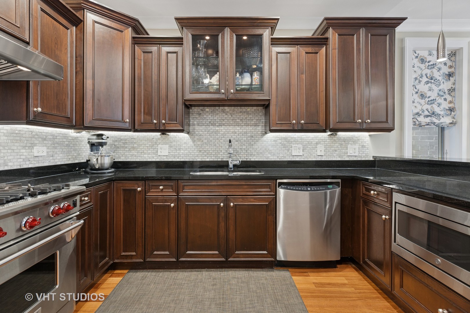 1035 West Monroe Street, Unit 2 Chicago, IL 60607 - Photo 11 of 29