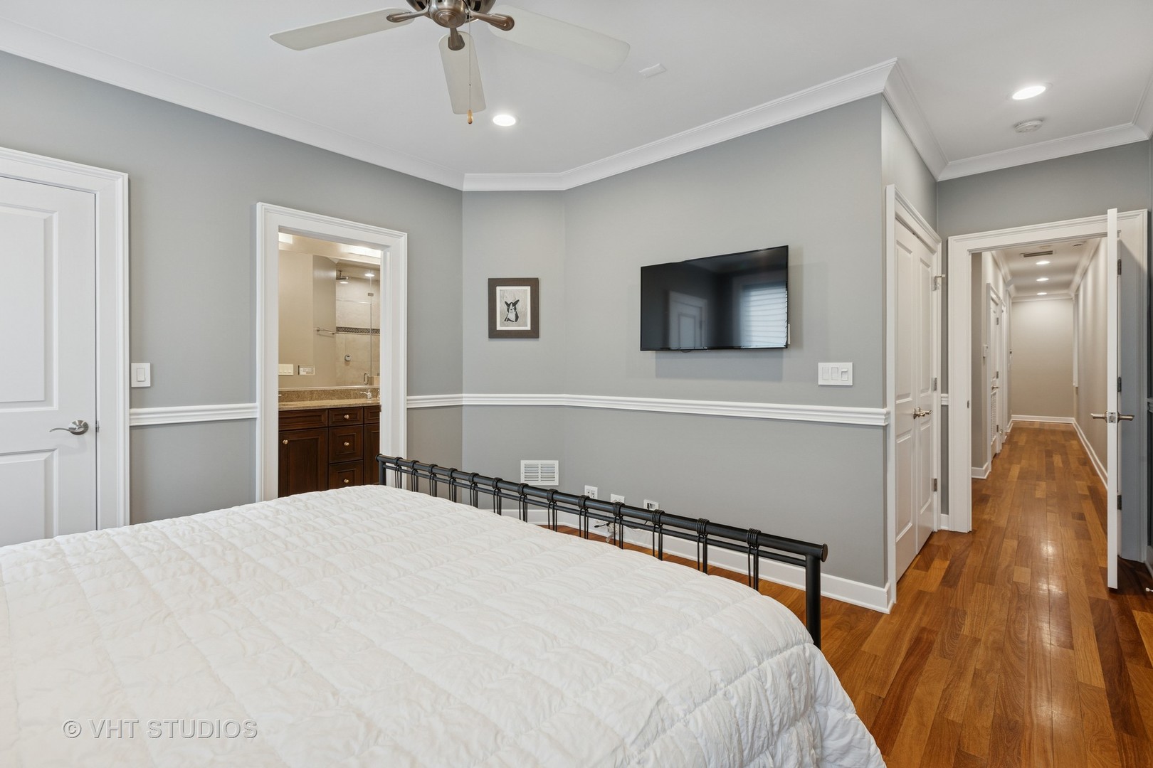 1035 West Monroe Street, Unit 2 Chicago, IL 60607 - Photo 16 of 29