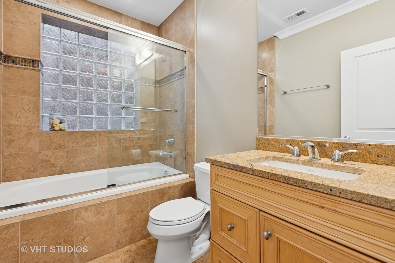 1035 West Monroe Street, Unit 2 Chicago, IL 60607 - Photo 25 of 29