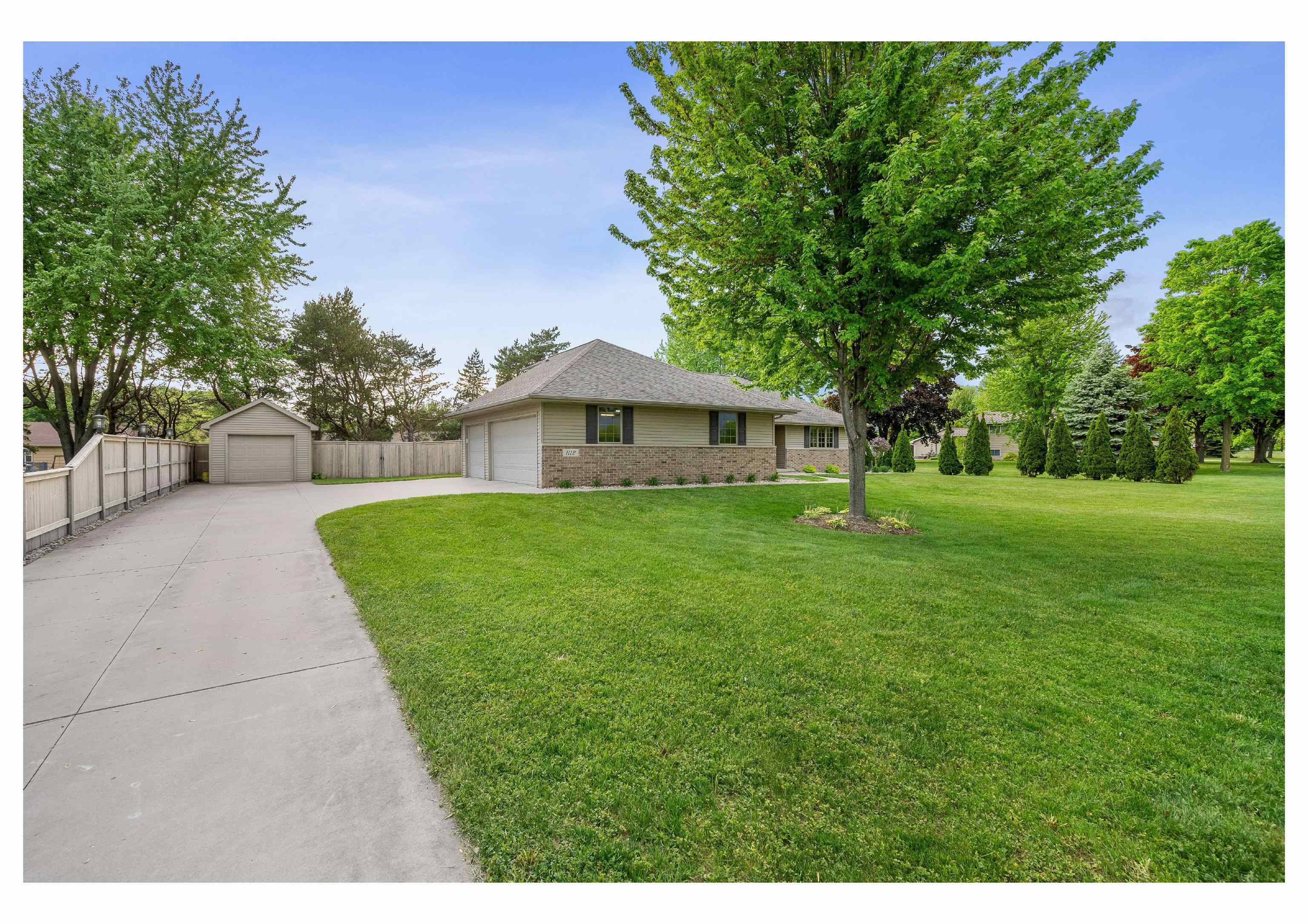 1112 Lake Park Road Menasha, WI 54952 - Photo 50 of 54