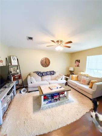 $1,500 | 1005 Autumn Circle, Unit B, College Station, TX 77840