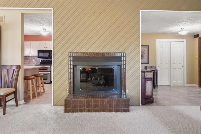 $379,900 | 19358 Par Drive, Lawrenceburg, IN 47025