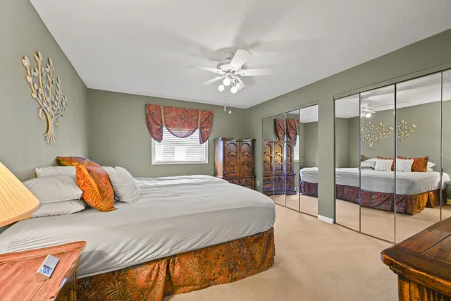 $379,900 | 19358 Par Drive, Lawrenceburg, IN 47025