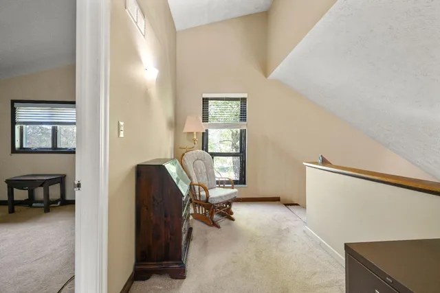 $379,900 | 19358 Par Drive, Lawrenceburg, IN 47025