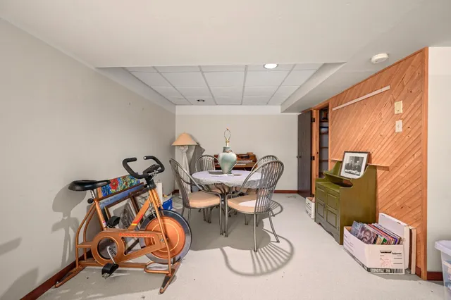 $379,900 | 19358 Par Drive, Lawrenceburg, IN 47025