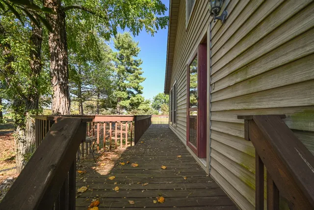 $379,900 | 19358 Par Drive, Lawrenceburg, IN 47025