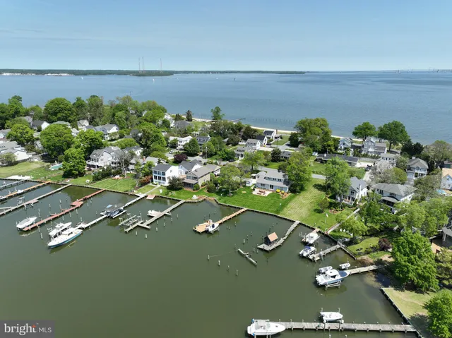 $1,999,900 | 48 East Lake Drive, Annapolis, MD 21403