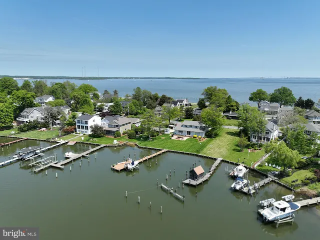 $1,999,900 | 48 East Lake Drive, Annapolis, MD 21403