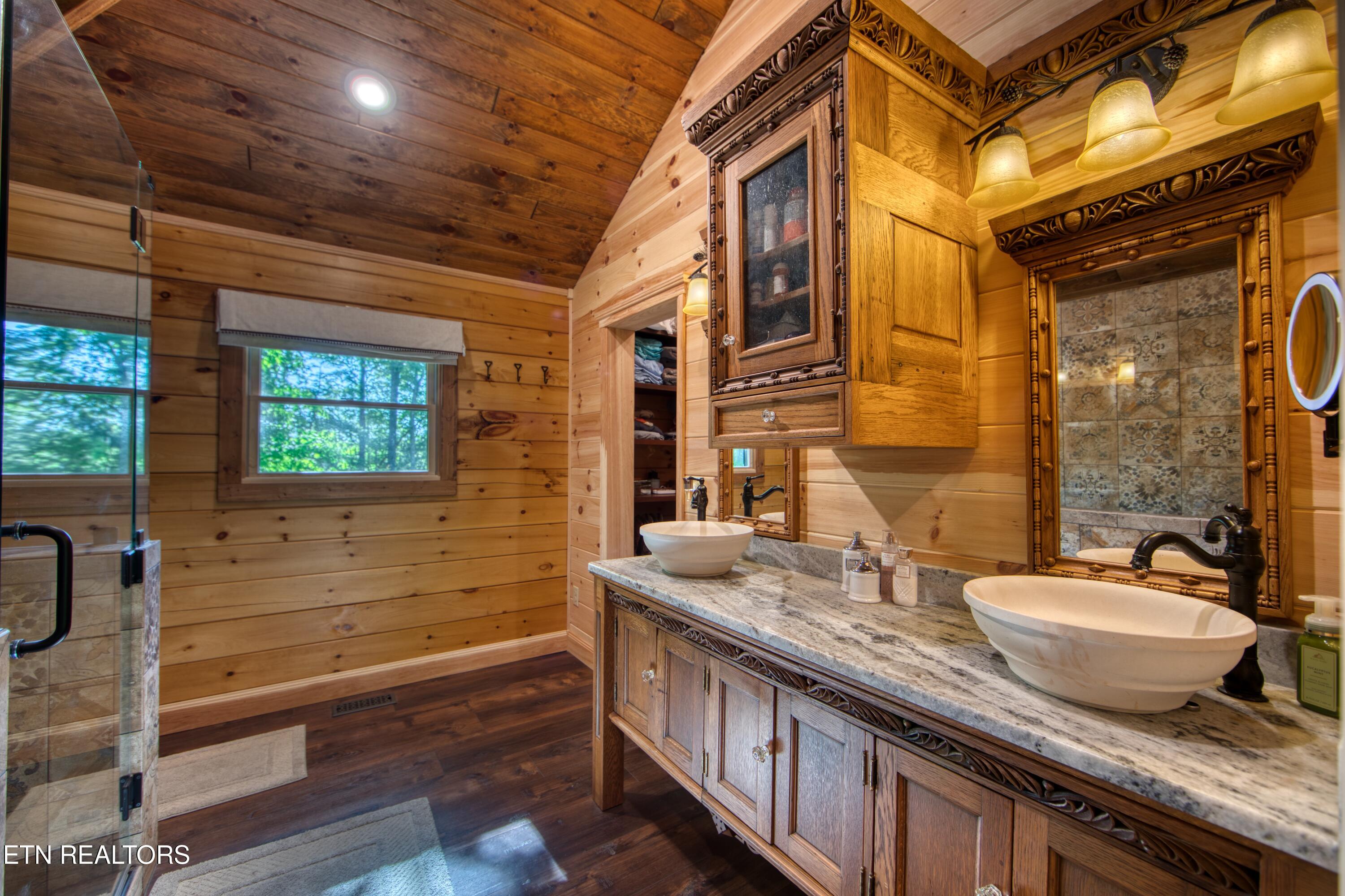 328 Briar Point Road Allardt, TN 38504 - Photo 15 of 57 EK3A8880