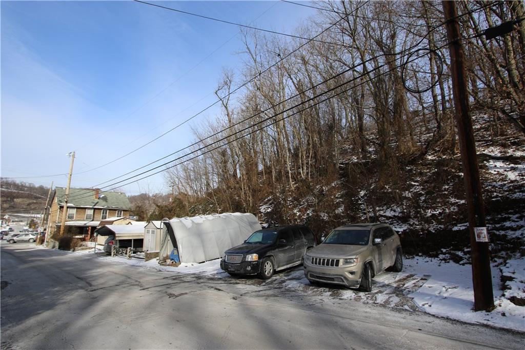 200 McKeesport Road Elizabeth, PA 15037 - Photo 25 of 25 Plenty of Off Street & Covered Parking for tenants!