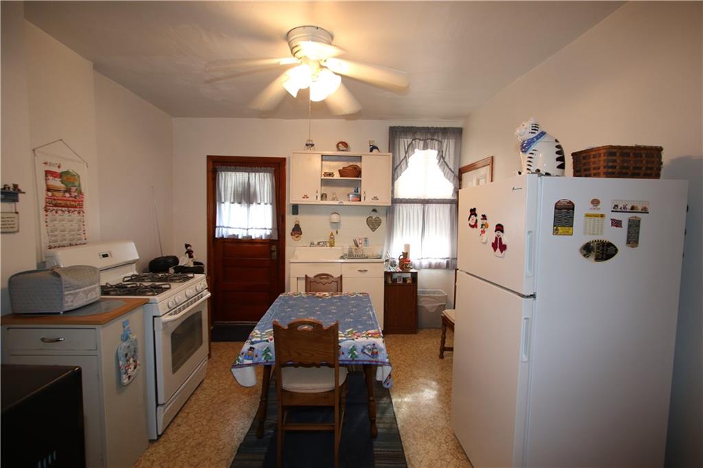 200 McKeesport Road Elizabeth, PA 15037 - Photo 4 of 25 Spacious 12x12 Kitchen w/ Vinyl Flooring