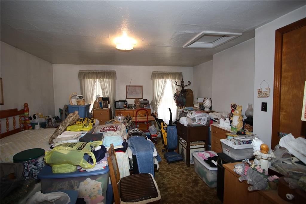 200 McKeesport Road Elizabeth, PA 15037 - Photo 8 of 25 Front 12x13 Bedroom (captive)
