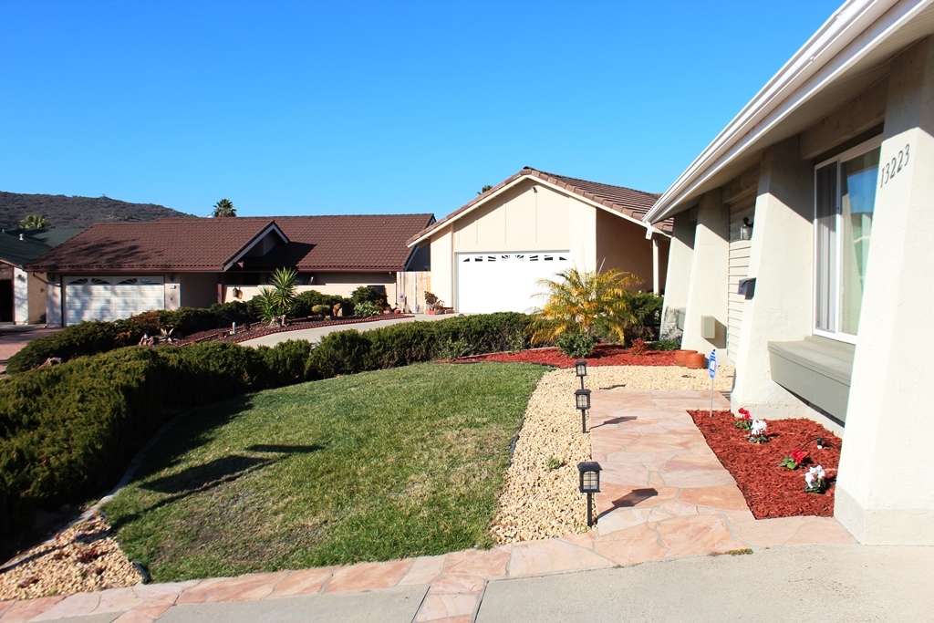 13223 Frame Court Poway, CA 92064 - Photo 4 of 4 Gallery Image 4