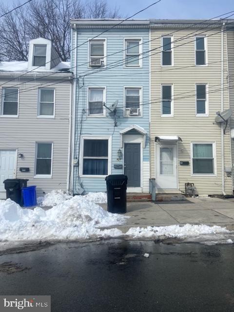 426 Hamilton Street Harrisburg, PA 17102 - Photo 1 of 11 a front view of a house with windows