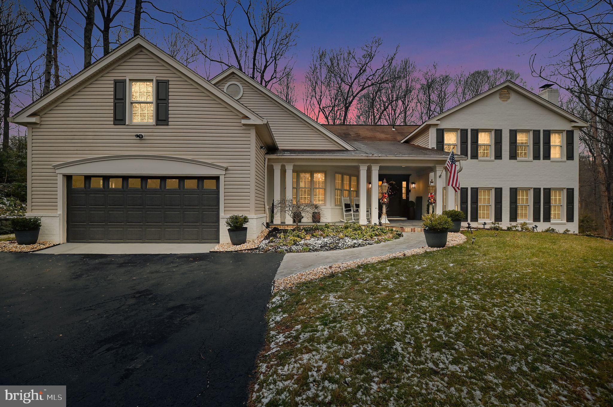 Charming home at twilight, inviting serenity.