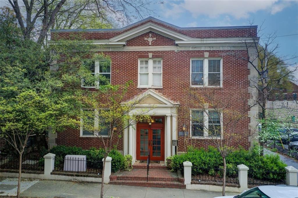 733 Frederica Street Northeast, Unit 12 Atlanta, GA 30306 - Photo 2 of 23 a front view of a house