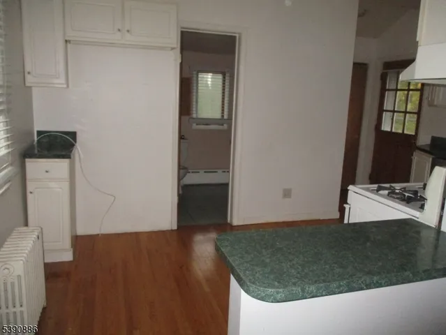 $2,700 | 19 North 8th Street, Kenilworth, NJ 07033