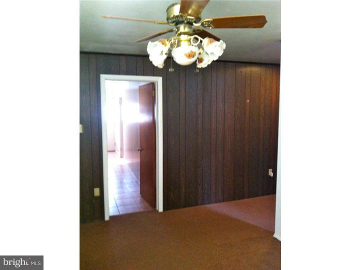 46 Walnut Street Reading, PA 19606 - Photo 17 of 19 Bedroom 4