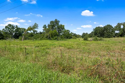 a view of an outdoor space and yard