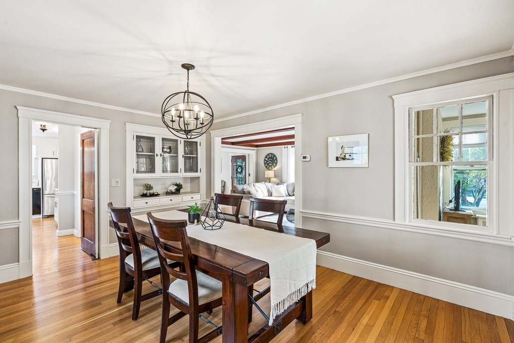 72 Stratford Road Melrose, MA 02176 - Photo 14 of 41