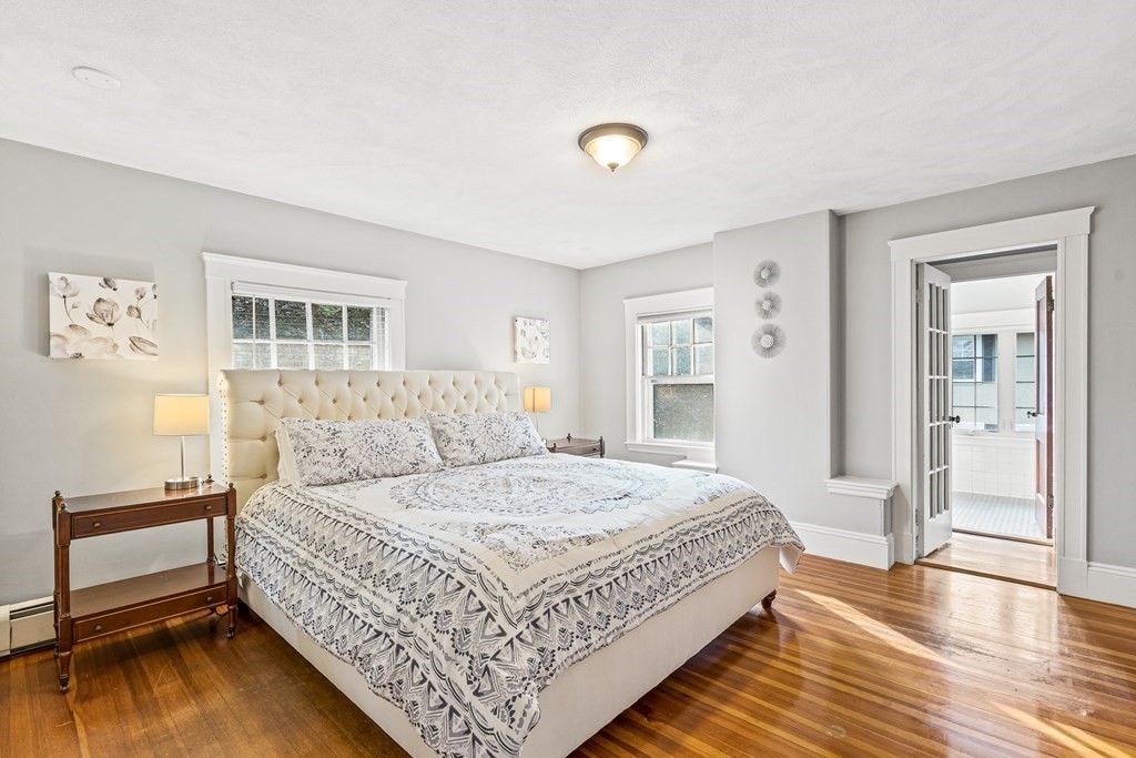 72 Stratford Road Melrose, MA 02176 - Photo 22 of 41