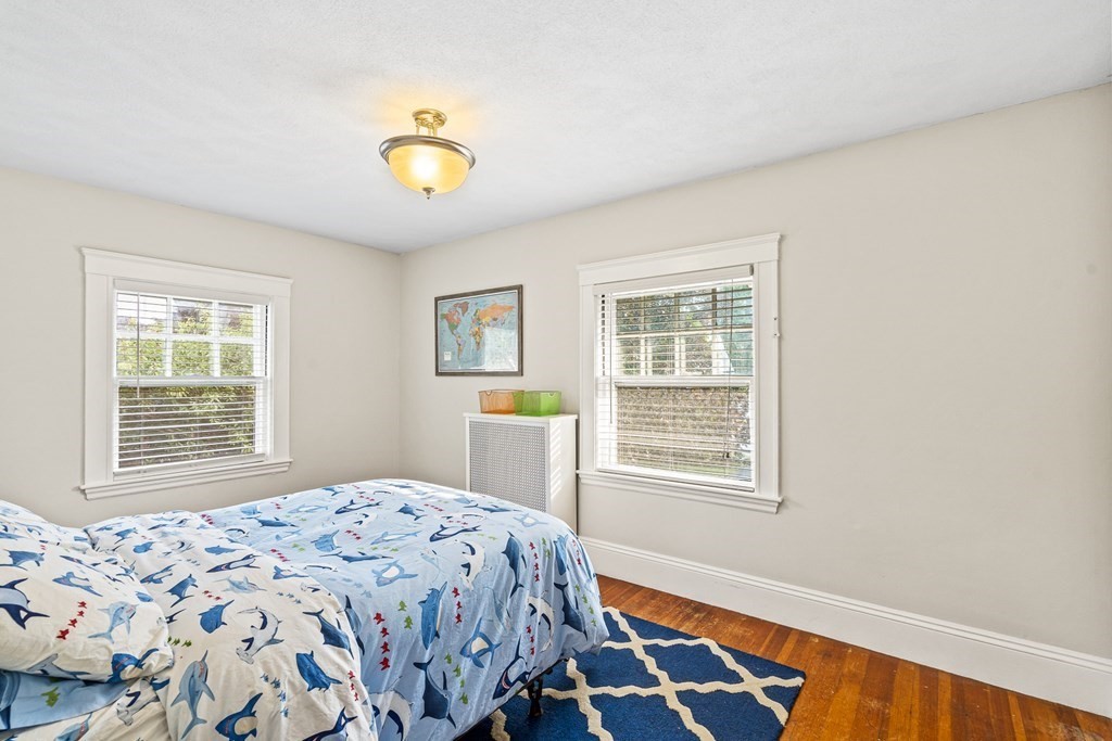 72 Stratford Road Melrose, MA 02176 - Photo 24 of 41