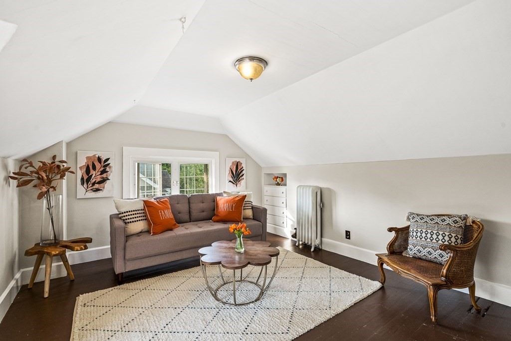 72 Stratford Road Melrose, MA 02176 - Photo 33 of 41
