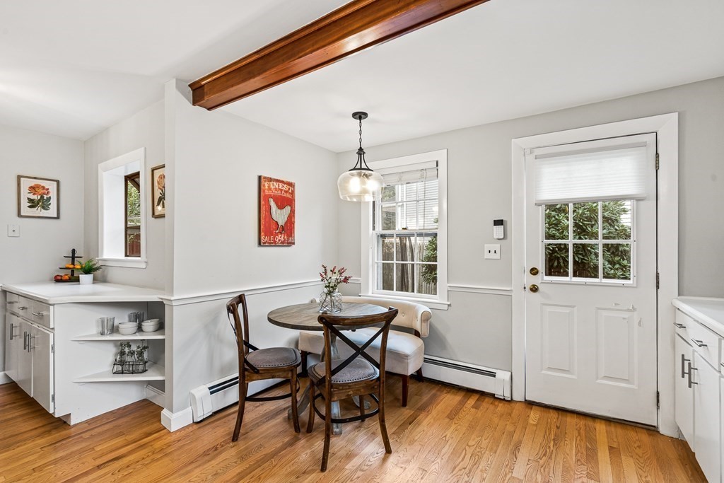 72 Stratford Road Melrose, MA 02176 - Photo 5 of 41
