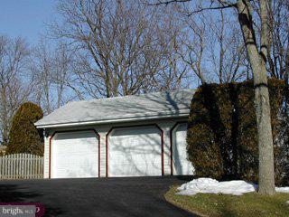 1375 Nursery Road Quakertown, PA 18951 - Photo 3 of 6 Gallery Image 3