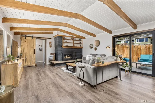 $995,000 | 3886 Ponderosa Drive, Evergreen, CO 80439