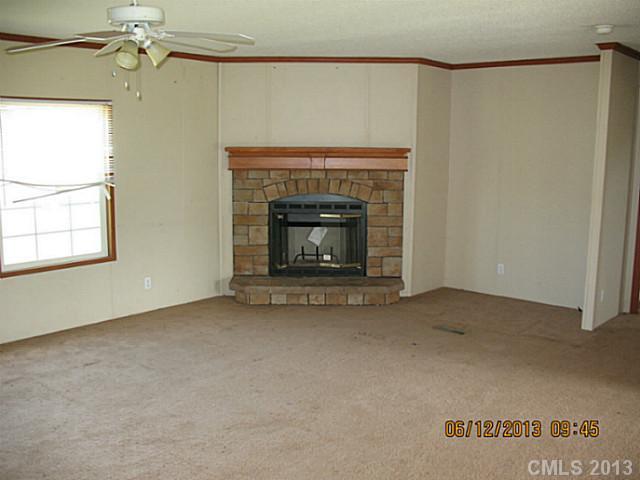 186 Cartwright Road Harmony, NC 28634 - Photo 2 of 5 Gallery Image 2