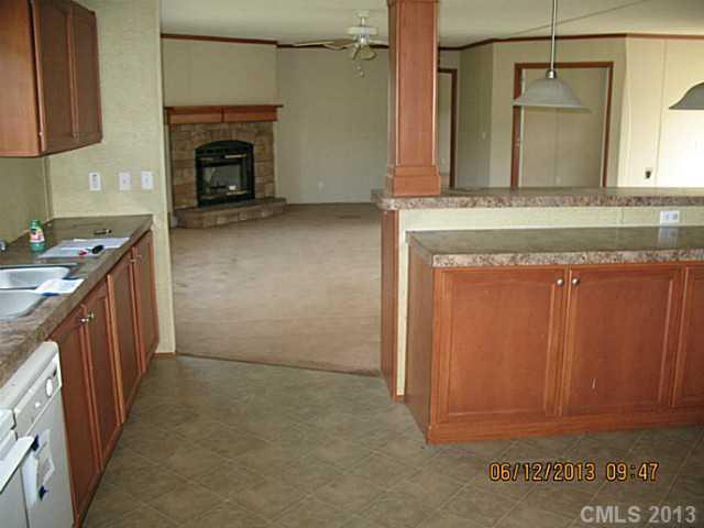 186 Cartwright Road Harmony, NC 28634 - Photo 3 of 5 Gallery Image 3