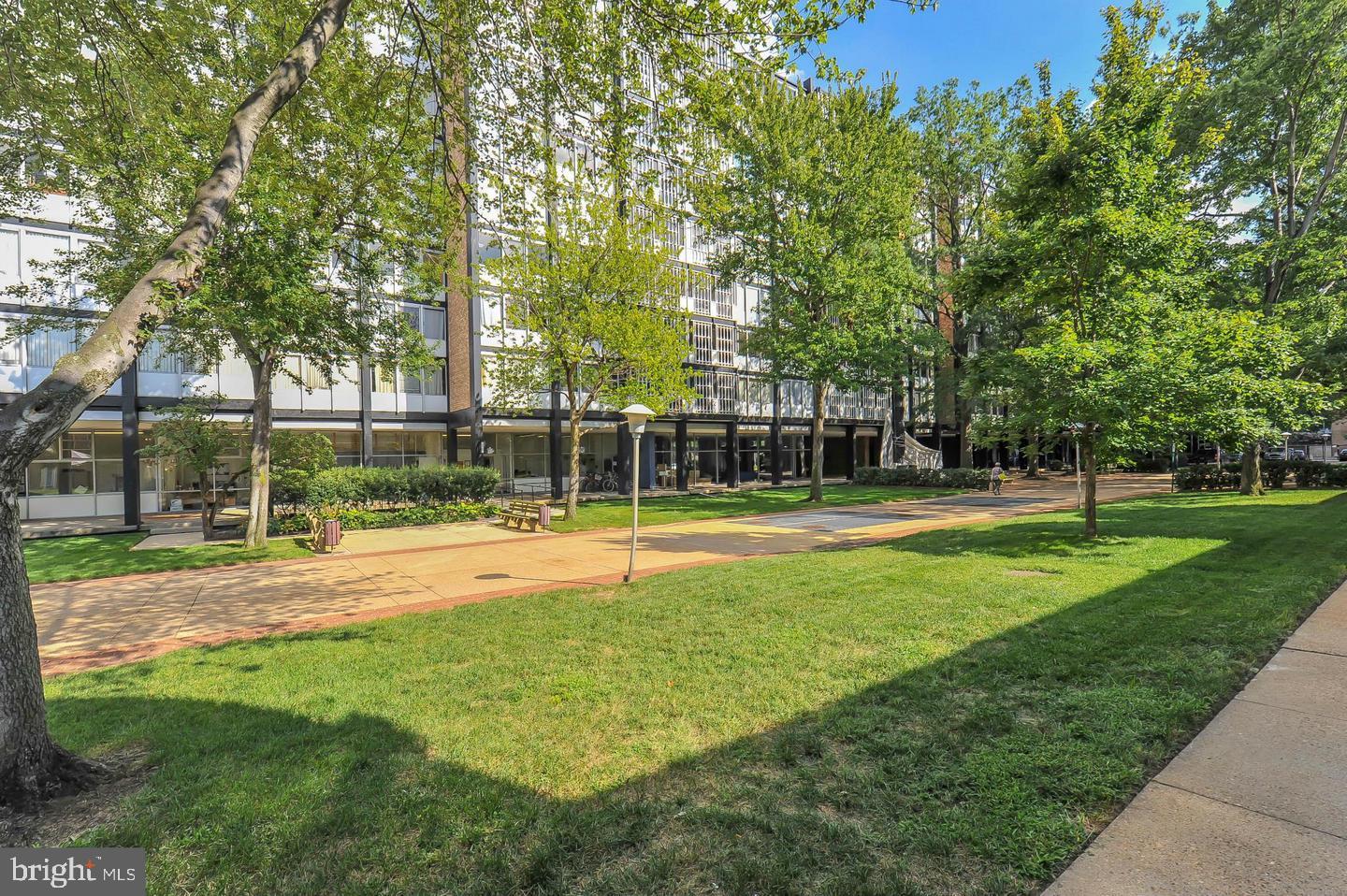 1311 Delaware Avenue Southwest, Unit S732 Washington, DC 20024 - Photo 5 of 81 Building