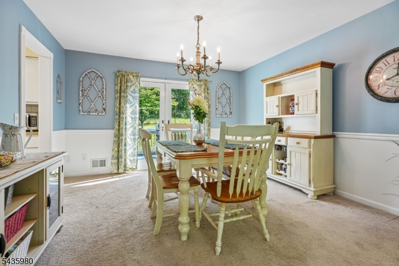 16 Old Mountain Road Lebanon, NJ 08833 - Photo 11 of 46