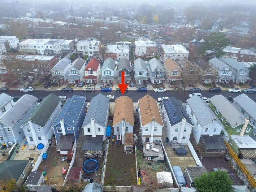 1747 Stuart Street Brooklyn, NY 11229 - Photo 4 of 6
