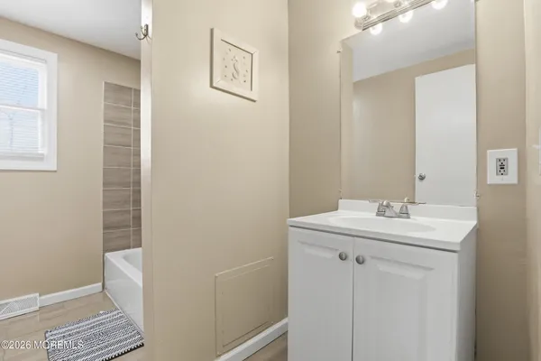 $499,000 | 901 4th Avenue, Toms River, NJ 08757