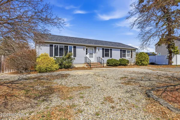 $499,000 | 901 4th Avenue, Toms River, NJ 08757