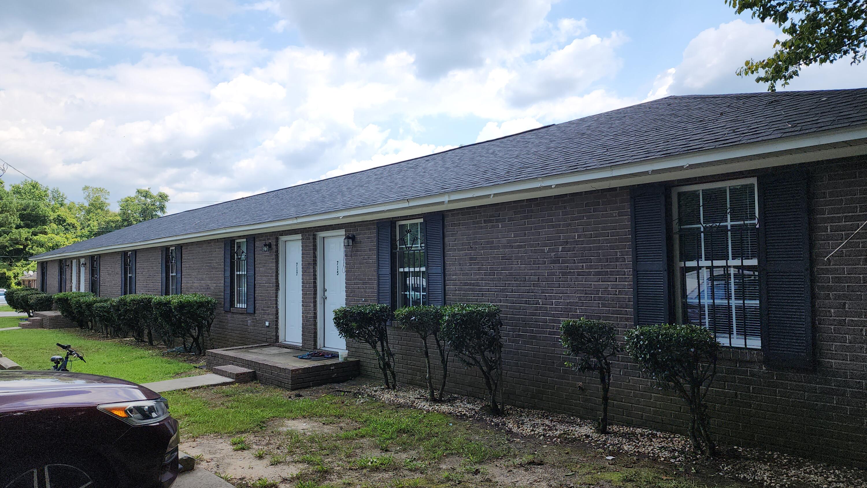 715 Kings Road Orangeburg, SC 29115 - Photo 3 of 33 20240816_140619