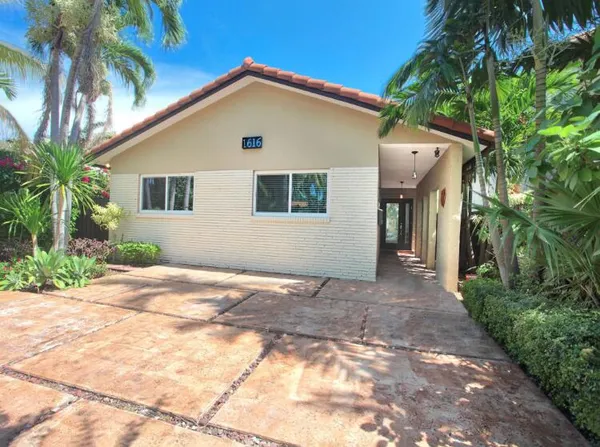 $4,500 | 1616 Adams Street, Hollywood, FL 33020