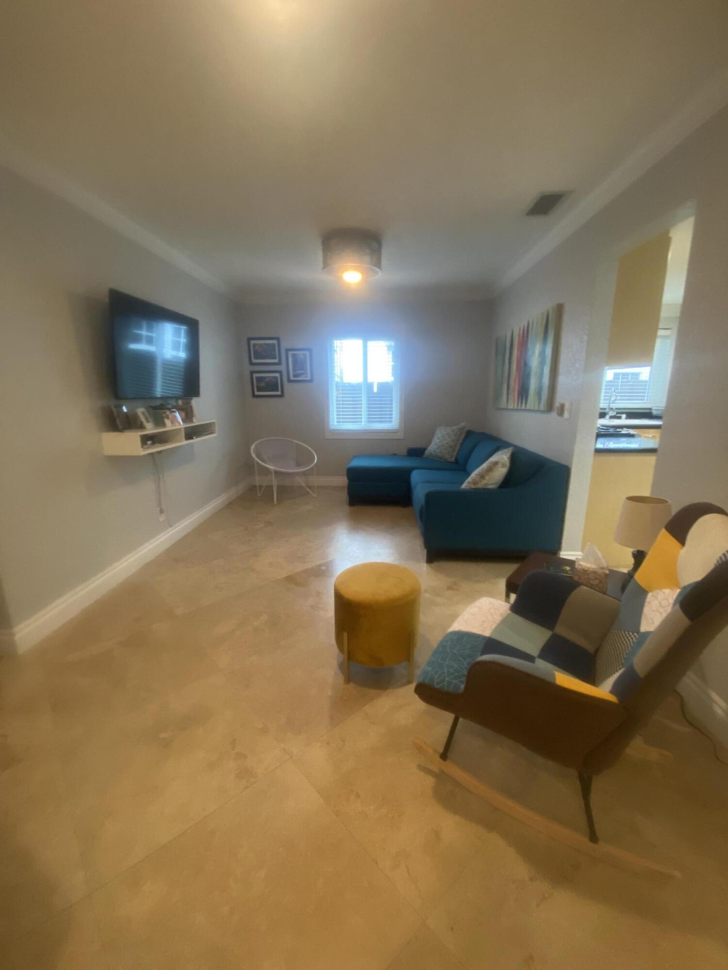 1616 Adams Street Hollywood, FL 33020 - Photo 4 of 16 IMG_4112 (1)