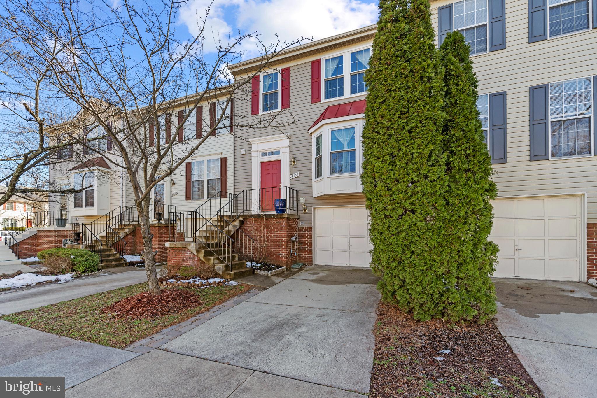 43467 Postrail Square Ashburn, VA 20147 - Photo 2 of 35