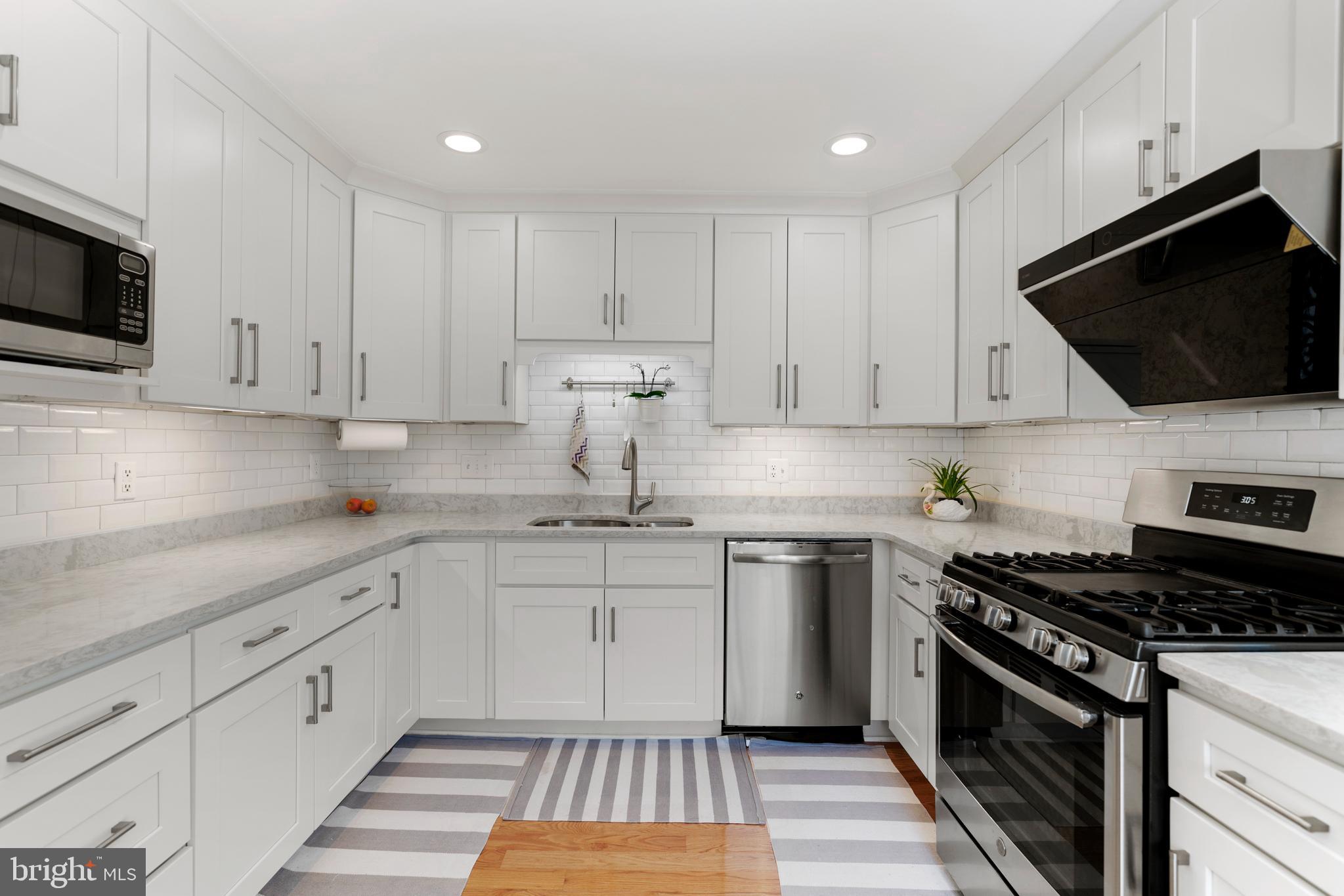 43467 Postrail Square Ashburn, VA 20147 - Photo 8 of 35
