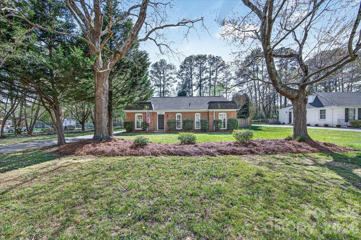 6576 Stoney Ridge Road Matthews, NC 28104 - Photo 3 of 39 Gallery Image 3