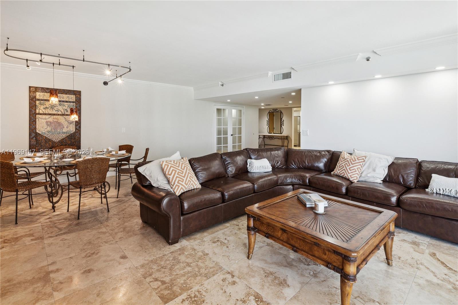 8855 Collins Avenue, Unit 4B Surfside, FL 33154 - Photo 9 of 32