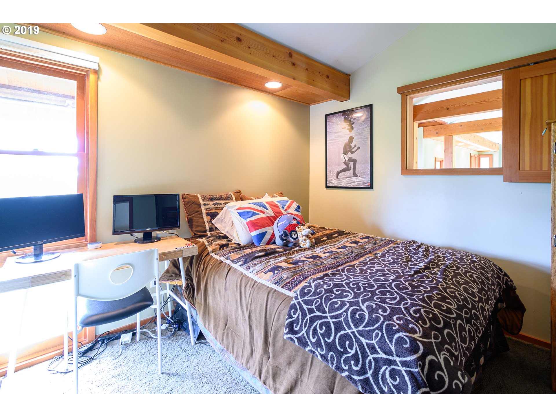31530 Coburg Bottom Loop Road Eugene, OR 97408 - Photo 19 of 32 Gallery Image 19